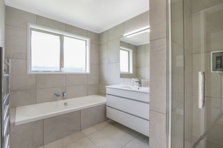 Photo of property in 8 Nolan Place, Katikati, 3129