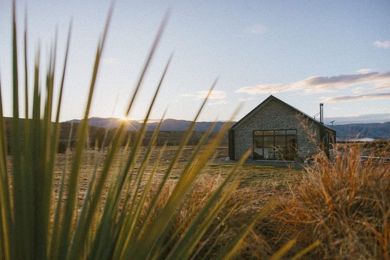 Photo of property in 217 Stevenson Road, Wanaka, 9382