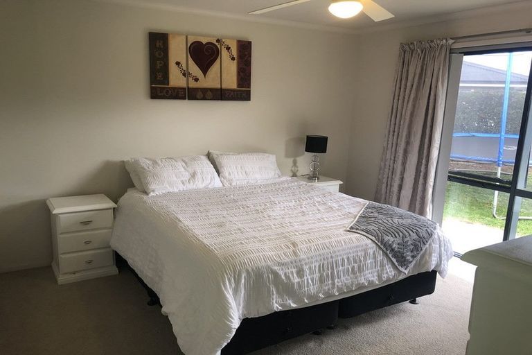 Photo of property in 9 Weka Street, Ruakaka, 0116