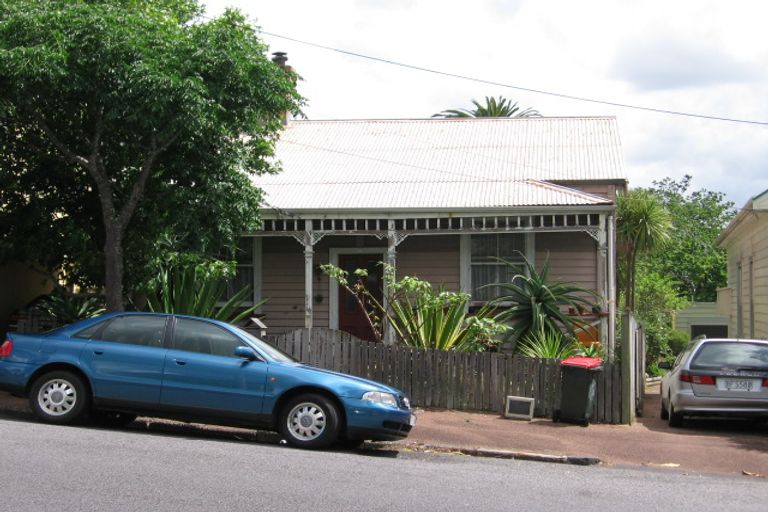 Photo of property in 18 Turakina Street, Grey Lynn, Auckland, 1021