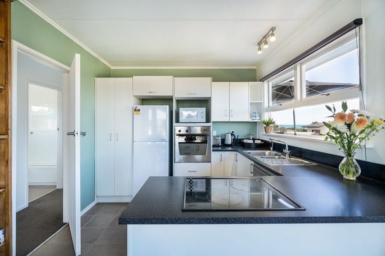 Photo of property in 3 Tait Street, Ruby Bay, Mapua, 7005