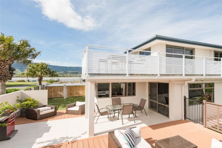 Photo of property in 5 Martin Street, Monaco, Nelson, 7011