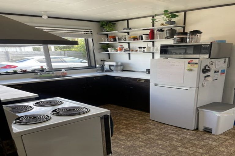 Photo of property in 15a Princeton Road, Raumati Beach, Paraparaumu, 5032