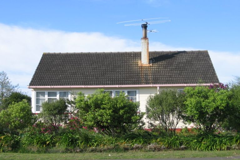 Photo of property in 684 Childers Road, Elgin, Gisborne, 4010
