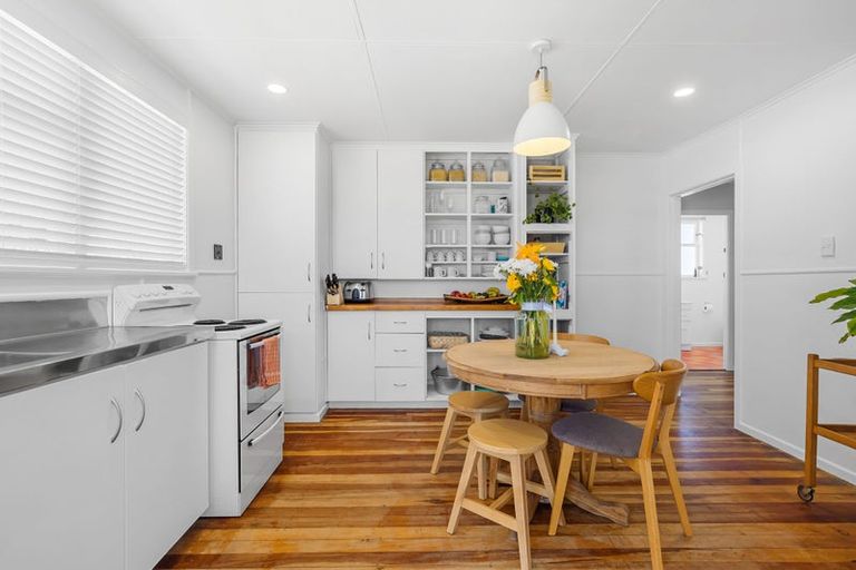 Photo of property in 28 Rata Street, Wairakei, Taupo, 3332