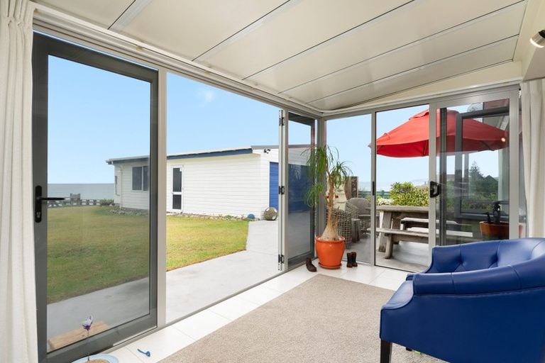 Photo of property in 333 Pukehina Parade, Pukehina, 3189