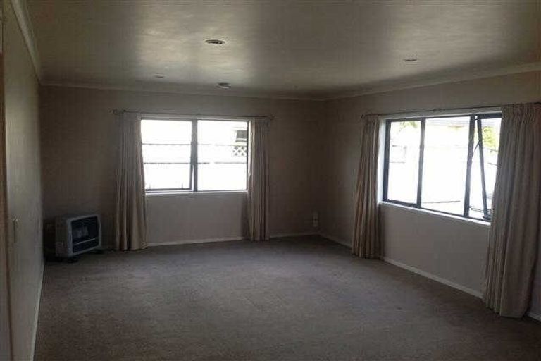 Photo of property in 18 Saxon Woods Drive, Rototuna North, Hamilton, 3210