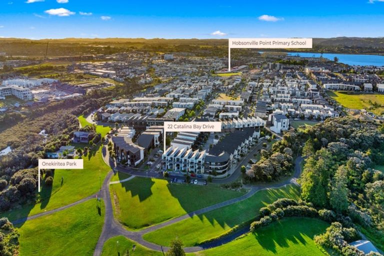 Photo of property in 22 Catalina Bay Drive, Hobsonville, Auckland, 0616