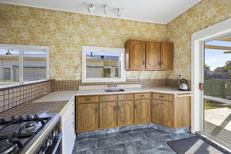 Photo of property in 46 Egmont Street, Hawera, 4610