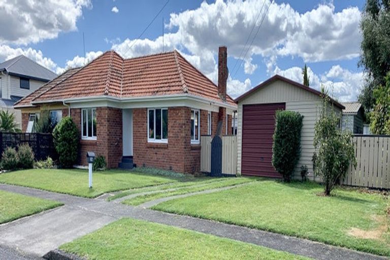 Photo of property in 3/2 Curtis Street, Kensington, Whangarei, 0112