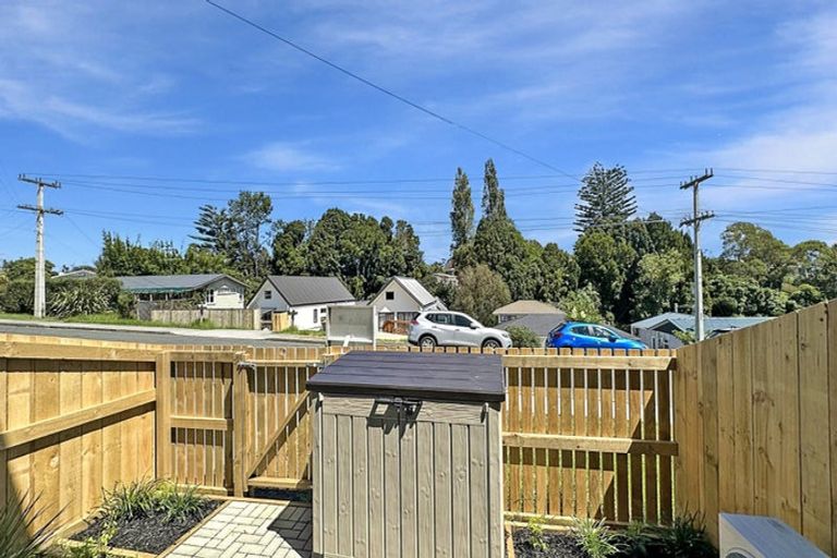 Photo of property in 133 Lancaster Road, Beach Haven, Auckland, 0626