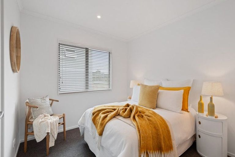 Photo of property in 35b O'meara Street, Swanson, Auckland, 0614