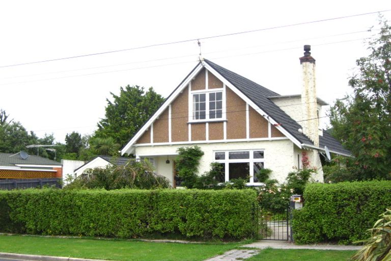 Photo of property in 81 Main Road, Fairfield, Dunedin, 9018