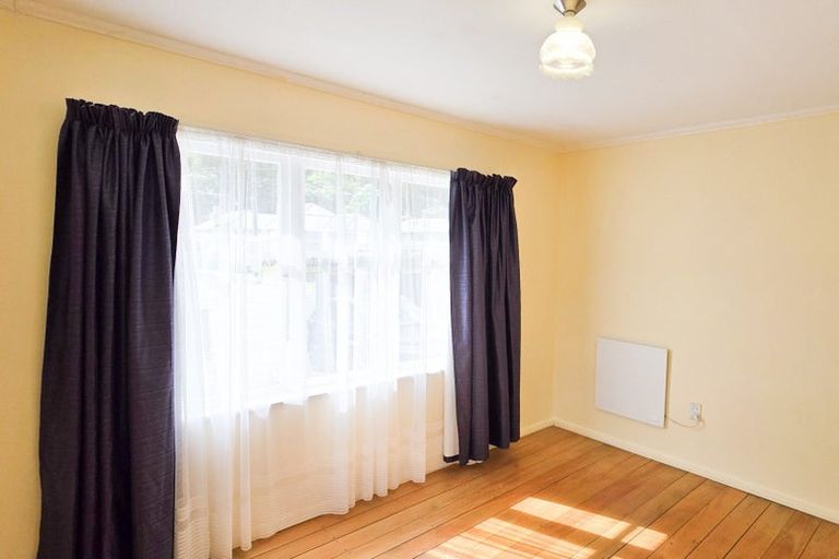 Photo of property in 52 Sunny Grove, Wainuiomata, Lower Hutt, 5014
