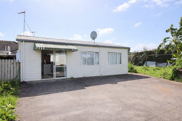 Photo of property in 58 Puriri Road, Manurewa, Auckland, 2102