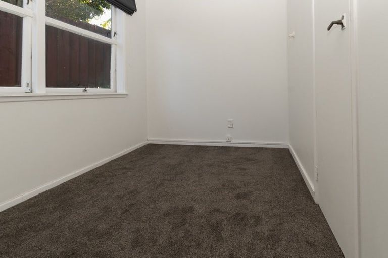 Photo of property in 274 Hillsborough Road, Hillsborough, Auckland, 1042