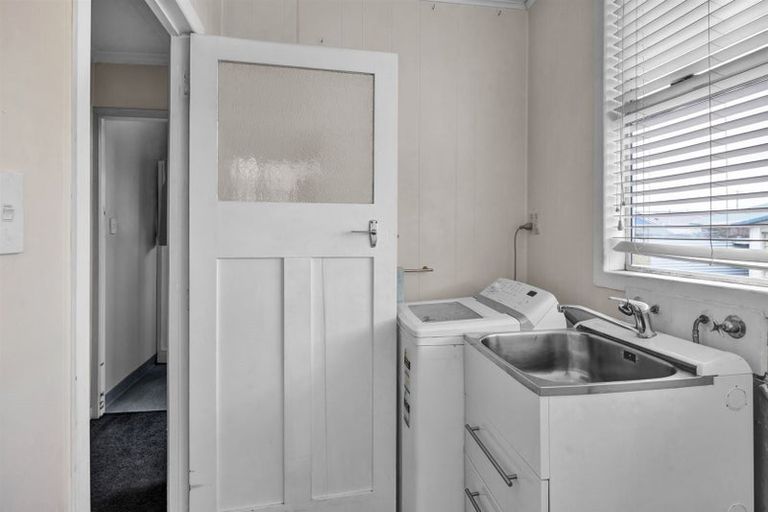 Photo of property in 115 Victoria Street, Hawera, 4610