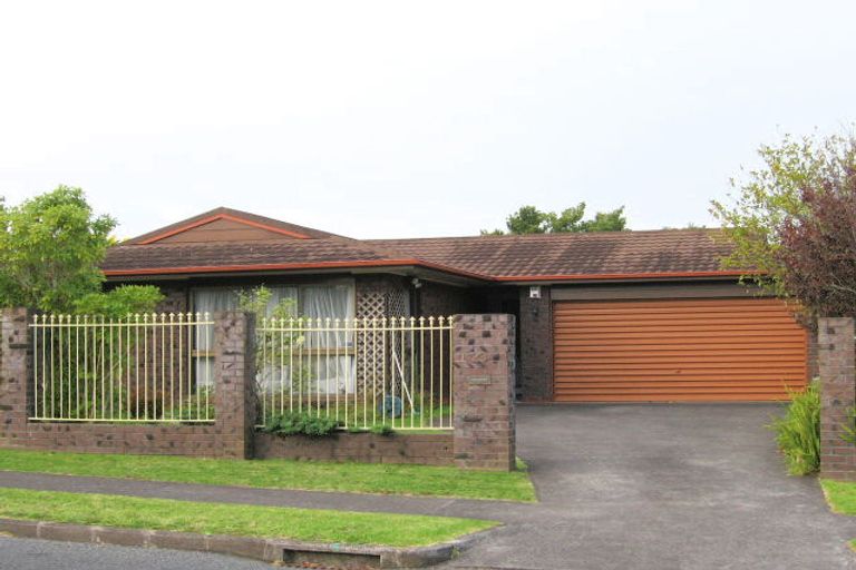 Photo of property in 23 Dianne Louise Drive, Half Moon Bay, Auckland, 2012