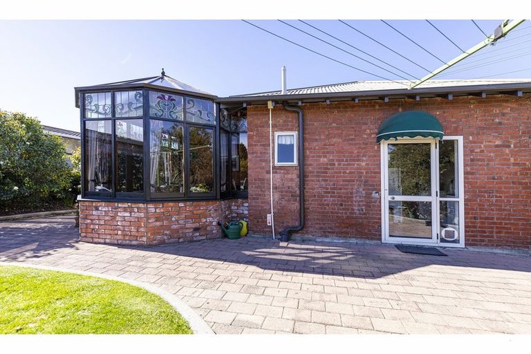 Photo of property in 54a Avenue Road, West End, Timaru, 7910