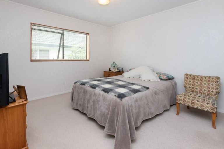 Photo of property in 1/230 Bucklands Beach Road, Bucklands Beach, Auckland, 2012