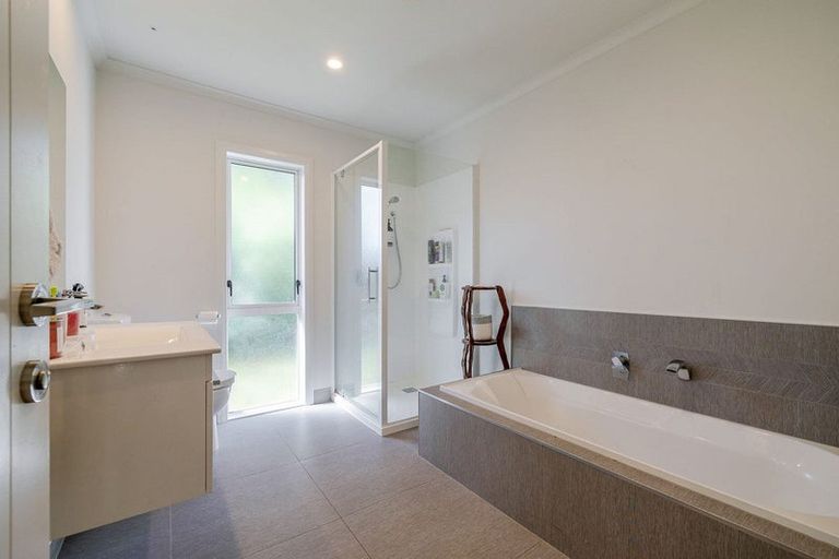 Photo of property in 36a Botanical Road, Takaro, Palmerston North, 4412