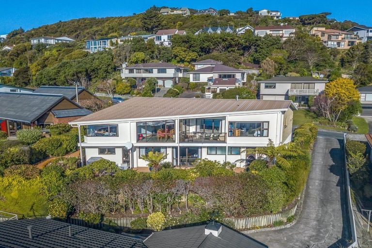 Photo of property in 17 Bosun Terrace, Whitby, Porirua, 5024