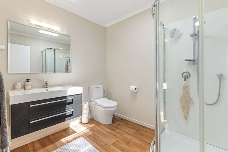 Photo of property in 58 Karina Road, Merrilands, New Plymouth, 4312