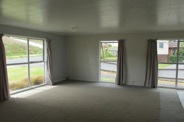 Photo of property in 31 Heather Green Avenue, Meremere, Mercer, 2474