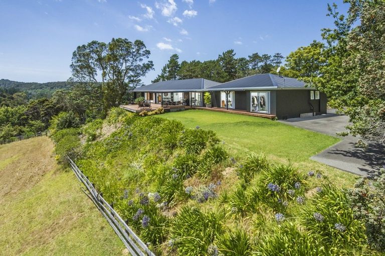 Photo of property in 32 Haigh Access Road, Redvale, Albany, 0794