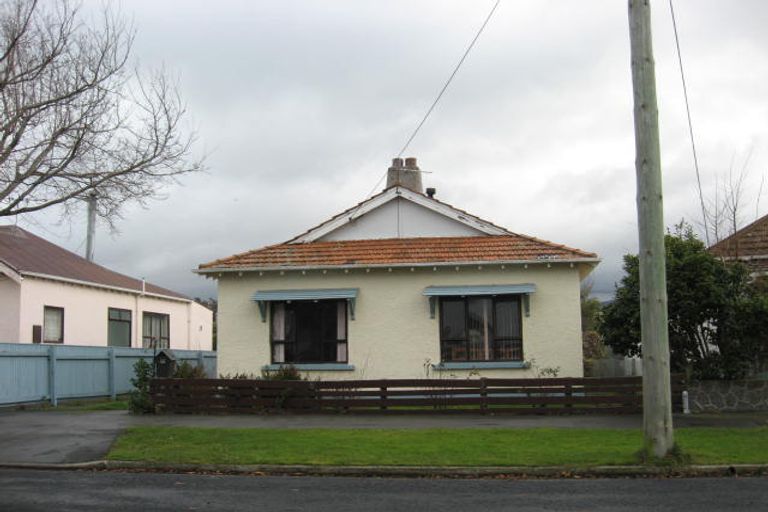 Photo of property in 280 Oxford Street, South Dunedin, Dunedin, 9012