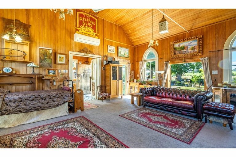 Photo of property in 6 Matheson Road, Waikaka, Gore, 9775