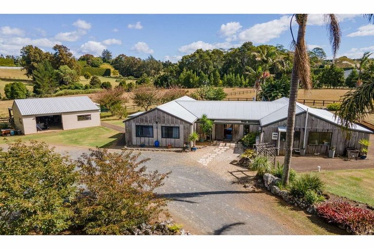 Photo of property in 61 Pungaere Road, Waipapa, Kerikeri, 0295