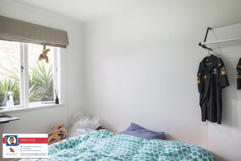 Photo of property in 107 Ennis Avenue, Pakuranga Heights, Auckland, 2010