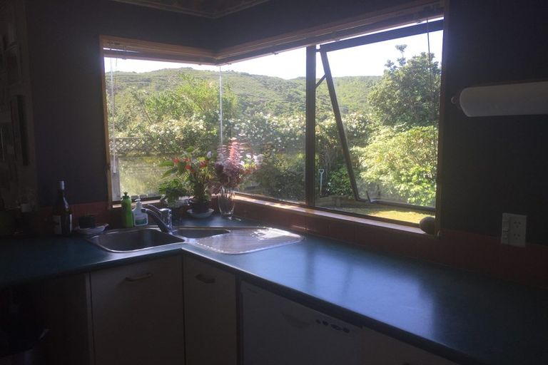 Photo of property in 7 Irwell Street, Island Bay, Wellington, 6023