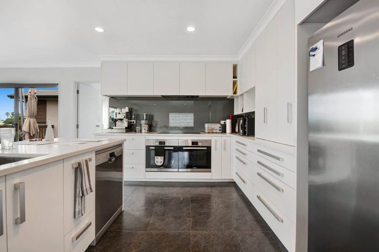 Photo of property in 1 Rakau Views, Orewa, 0931