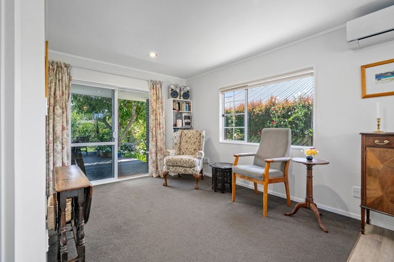 Photo of property in 71 Carlyle Street, Leamington, Cambridge, 3432