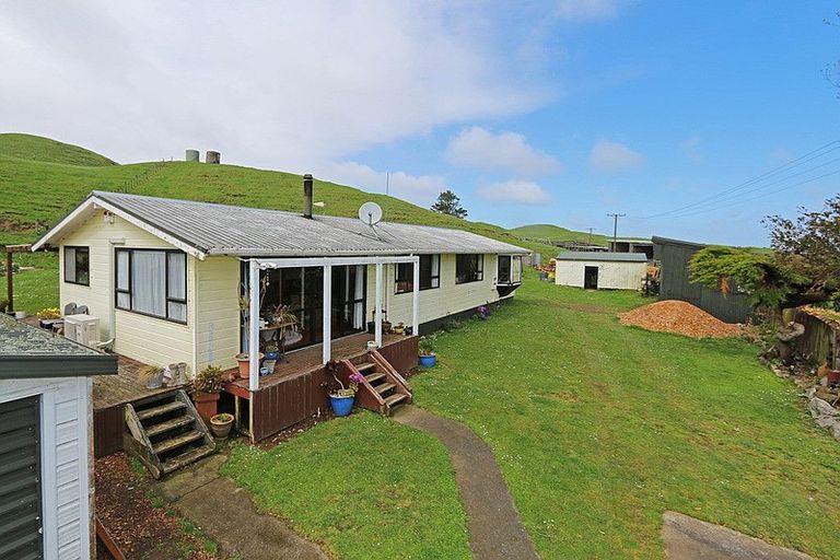 Photo of property in 852 Upper Kina Road, Oaonui, Opunake, 4681