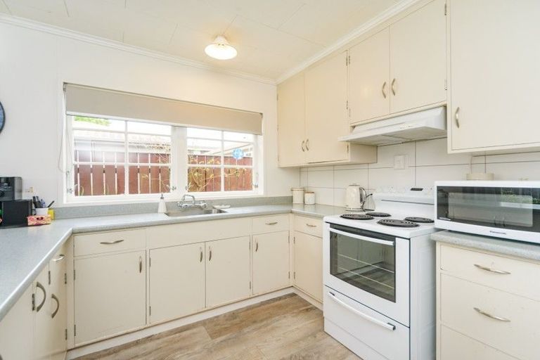 Photo of property in 61a Manawatu Street, Hokowhitu, Palmerston North, 4410