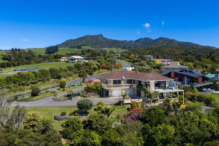 Photo of property in 6 Upper Wainui Road, Raglan, 3297