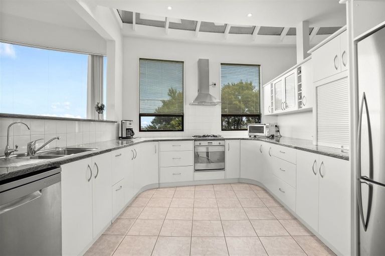 Photo of property in 77 Fitzwilliam Drive, Torbay, Auckland, 0630