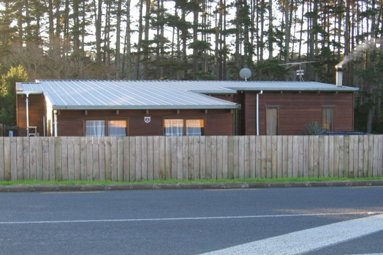 Photo of property in 1/645 Swanson Road, Swanson, Auckland, 0612