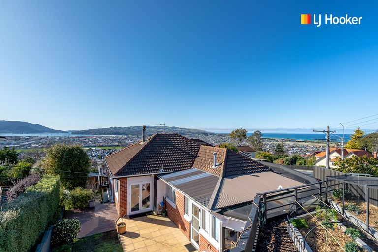 Photo of property in 31 Bangor Terrace, Kew, Dunedin, 9012