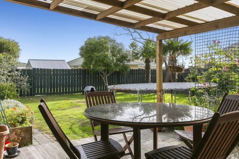Photo of property in 276 Gravatt Road, Papamoa Beach, Papamoa, 3118