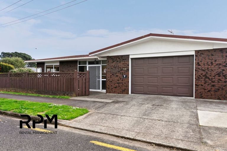 Photo of property in 48 Fulford Street, New Plymouth, 4310