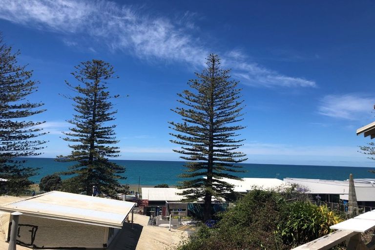 Photo of property in 6 Seaview Terrace, Bluff Hill, Napier, 4110