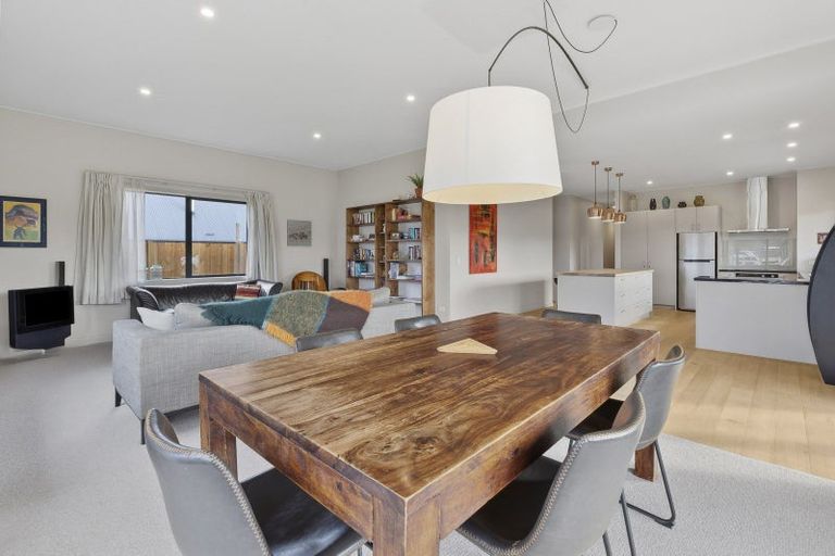 Photo of property in 8 Hebbard Court, Albert Town, Wanaka, 9305