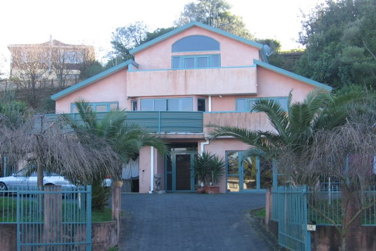 Photo of property in 18 Nikau Place, Pukete, Hamilton, 3200