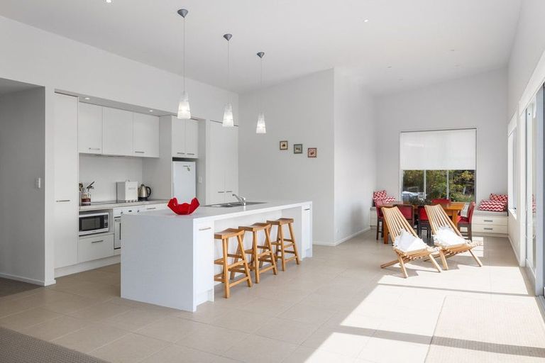 Photo of property in 108 Bayview Road, Charteris Bay, Lyttelton, 8971