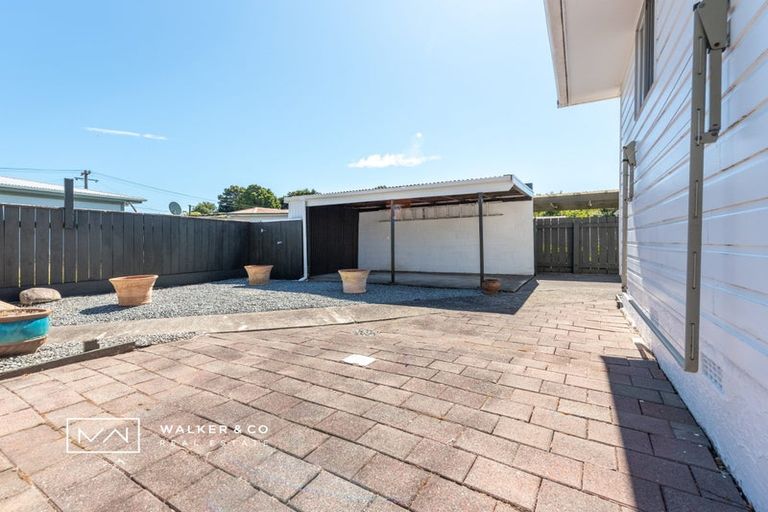 Photo of property in 4 Flavia Grove, Clouston Park, Upper Hutt, 5018