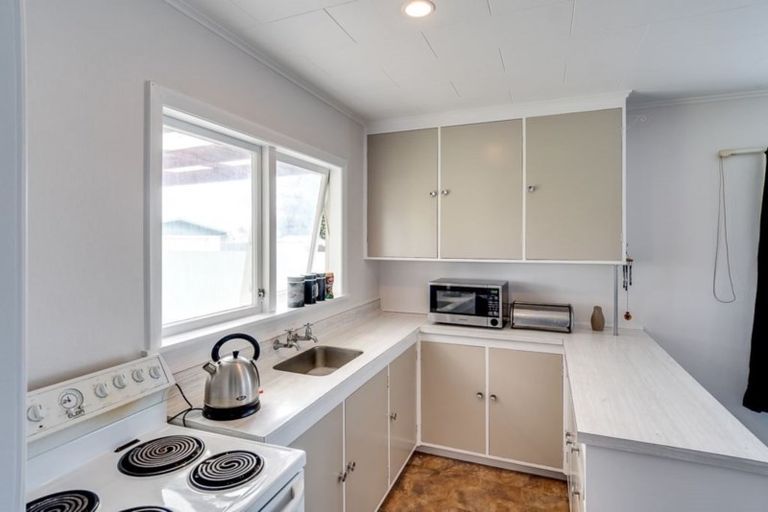 Photo of property in 29 Norwich Crescent, Tamatea, Napier, 4112